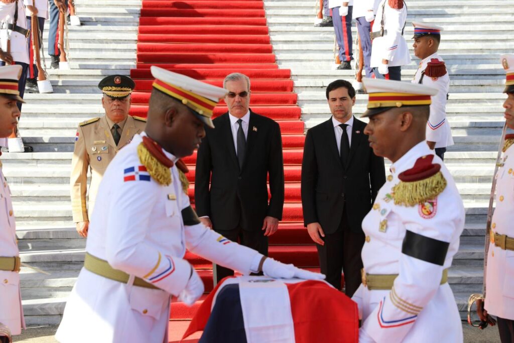 Presidente Abinader afirma que traslado de restos de Juan Rodríguez al Panteón de la Patria es un acto de justicia histórica y el más justo tributo que RD ofrenda a su legado