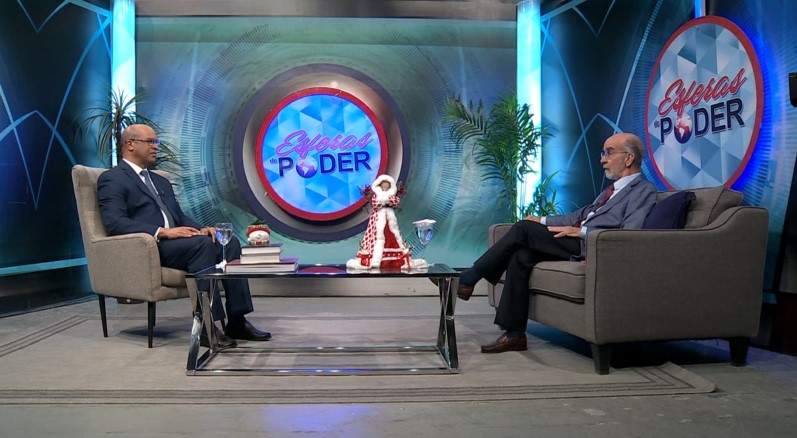 Politólogo Daniel Pou: Hoy más que nunca se requiere de una transición del modelo político del país