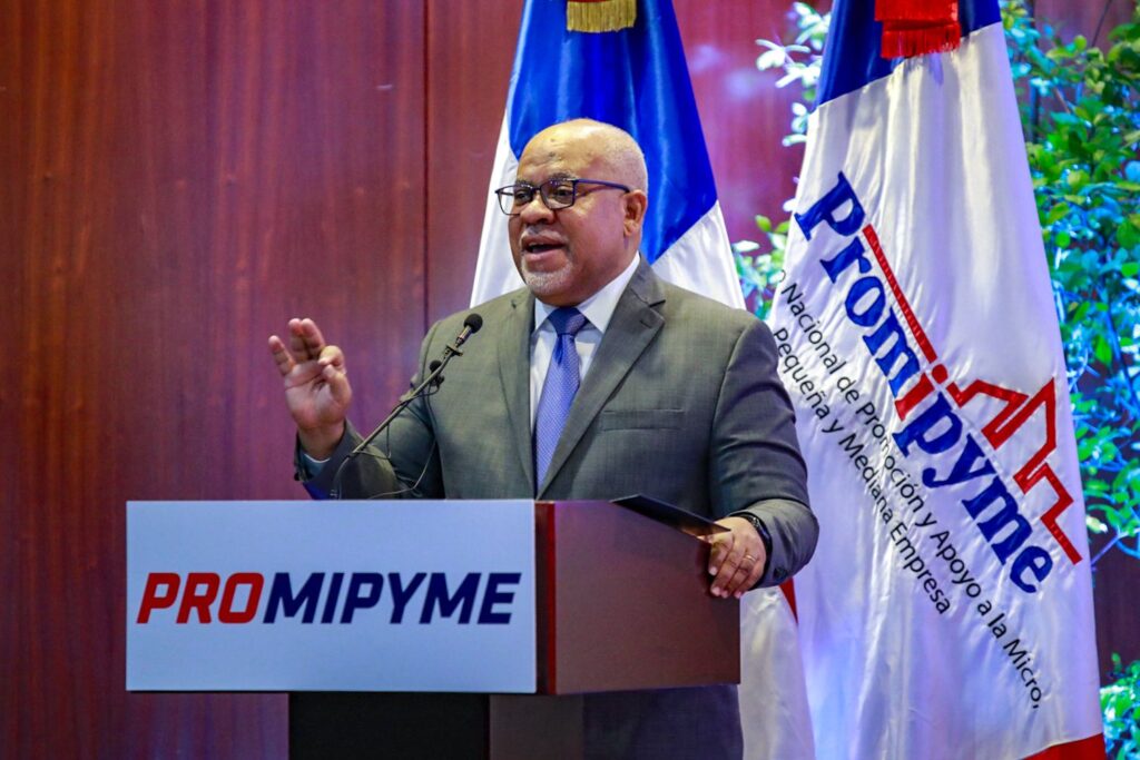 Promipyme entrega RD$125 millones en créditos a 525 emprendedores del Distrito Nacional