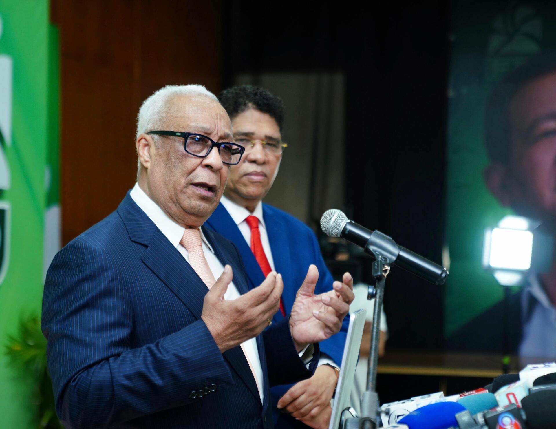 Daniel Toribio llama al Gobierno a dejar de vender proyecciones como resultados