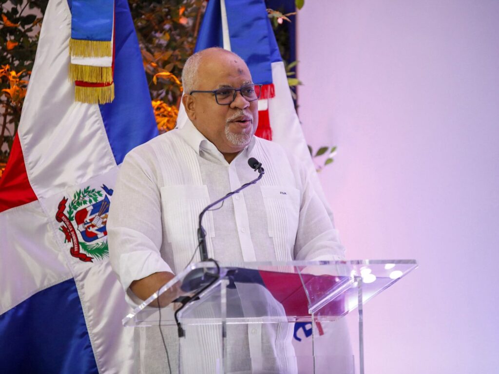*Promipyme impulsa la economía de Samaná con créditos por RD$50 millones