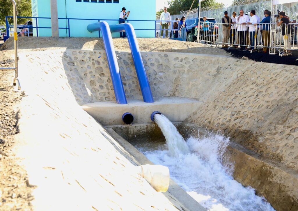 Presidente Abinader entrega en Dajabón obras hidráulicas que mejorarán la producción agrícola, impactando 20,220 tareas y 324 productores