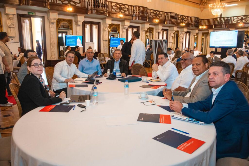 Gobierno concluye primera etapa del Consejo de Ministros extendido para alinear prioridades del 2026