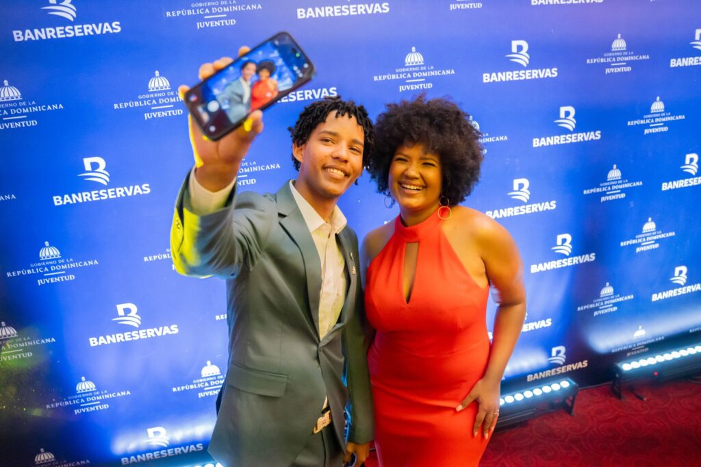 Ministerio de la Juventud reconoce a los ganadores del Premio Nacional de la Juventud 2026