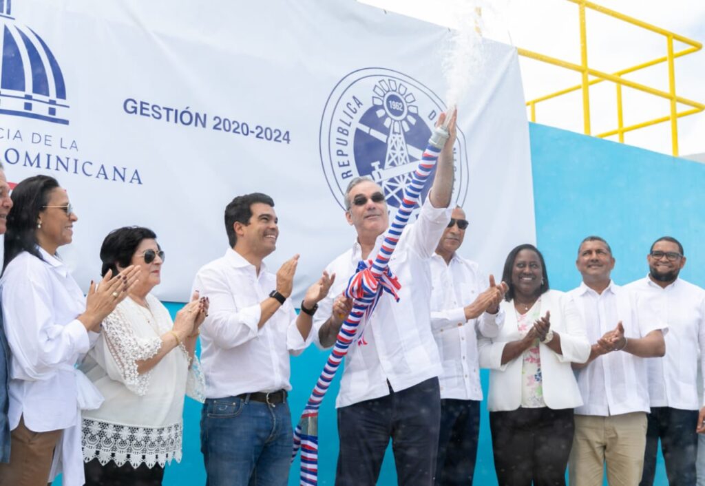 Presidente Abinader inaugurará ocho obras de infraestructura vial, hidráulica y deportiva en Santiago Rodríguez, Duarte y Santo Domingo este fin de semana