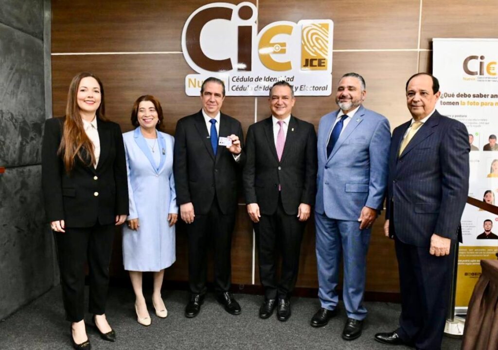 Francisco Javier: “El PRM se ha ganado el derecho a ser desalojado del Palacio en el 2028”