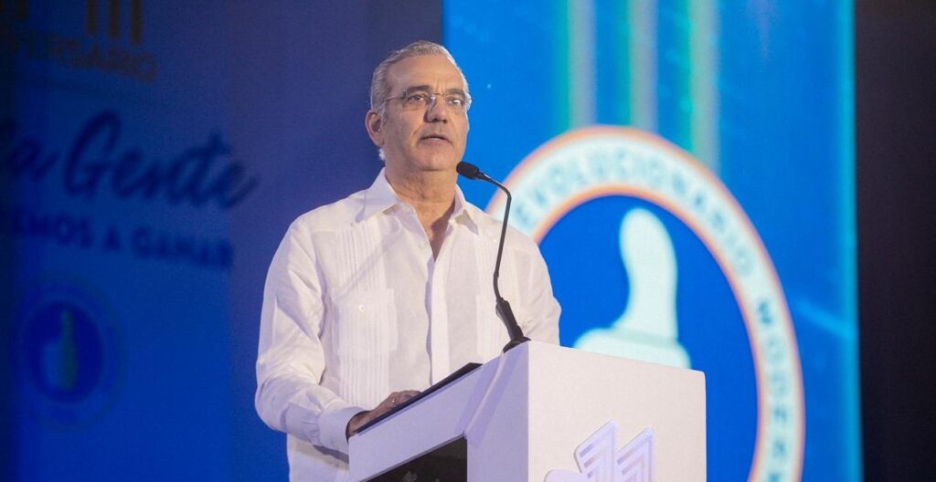 Presidente Abinader presenta avances en áreas claves del país como institucionalidad, seguridad, educación, desarrollo económico, transparencia e infraestructura