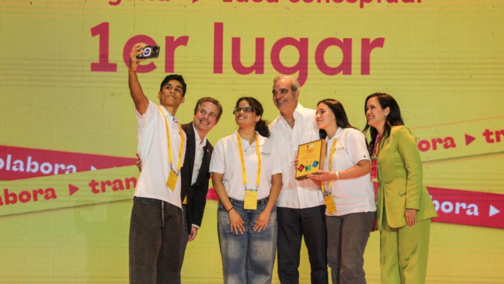 Presidente Abinader: “República de Ideas marca un antes y un después en la construcción del país que soñamos”