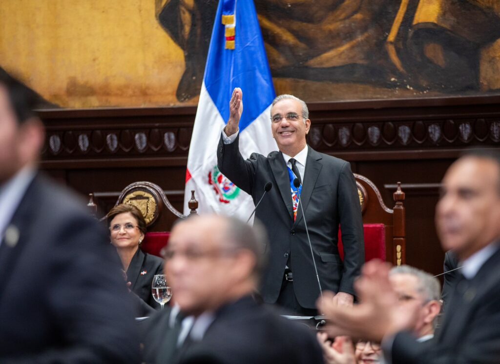 Presidente Abinader resalta crecimiento del 3.9 % del sector agropecuario y proyecta alcanzar Hambre Cero antes de 2028