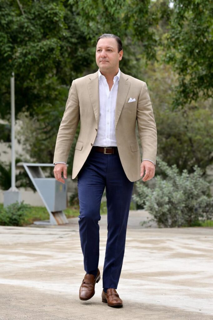 Abel Martínez pide excluir su nombre del proceso aprobado por el Comité Político y reafirma su proyecto 2028