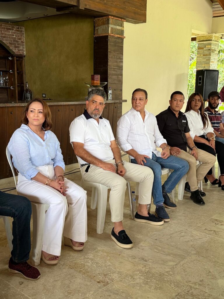 Abel Martínez: “El Gobierno solo sabe sacarle dinero del bolsillo al pueblo”